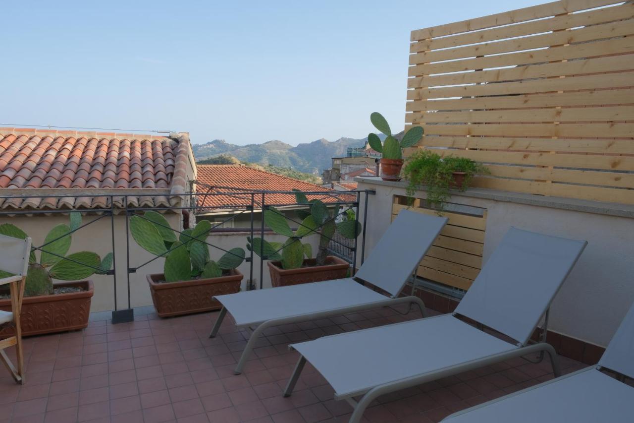 Due Sicilie Maison De Charme Casalvecchio Siculo Екстериор снимка